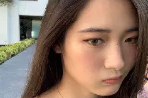 虞书欣封杀风波升级！曝其借拍戏扇巴掌打人画面曝光本人也出手了！