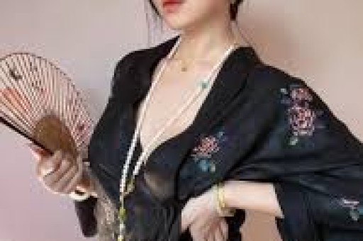 百万网红一条广告提成 500 元掀桌子不干了！